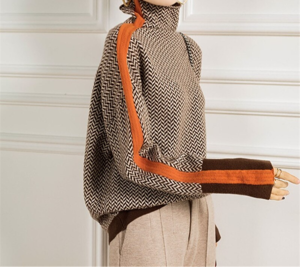 Eleanor Herringbone Cashmere Turtleneck