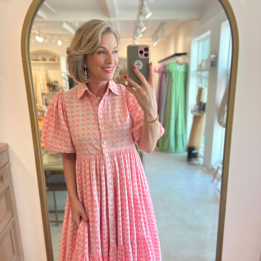 <p>CUSTOMERS LOVE HAZEL & RAE SAVANNAH</p>