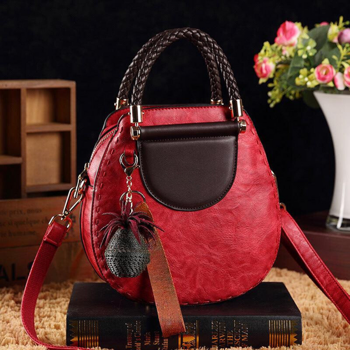 Vera - Slim Leather Shoulder Bag