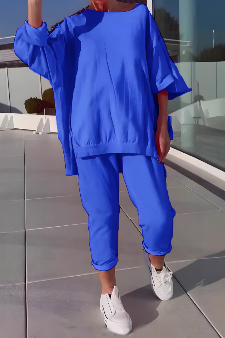 Iris™ – Relaxed Fit Lounge Set with Modern Minimalist Style