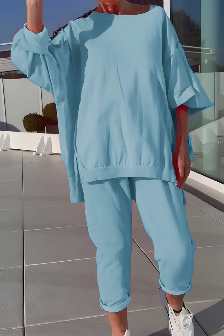 Iris™ – Relaxed Fit Lounge Set with Modern Minimalist Style