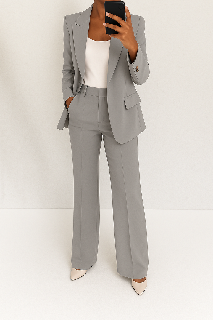 Marina™ – Two-Piece Suit for Timeless Modern Elegance