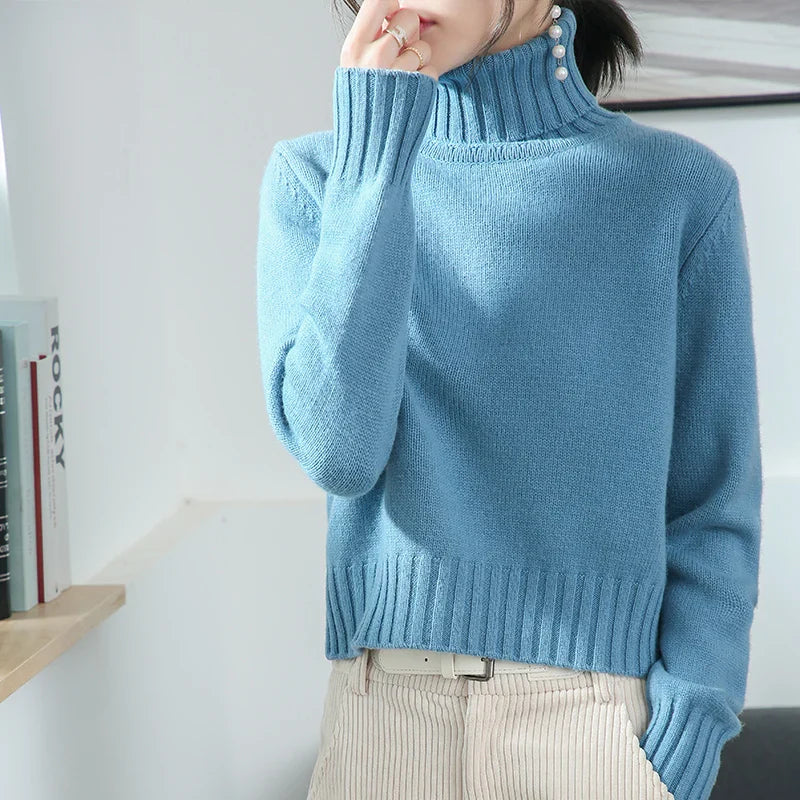 Renée | Classic Turtleneck Sweater Made from Cashmere Blend