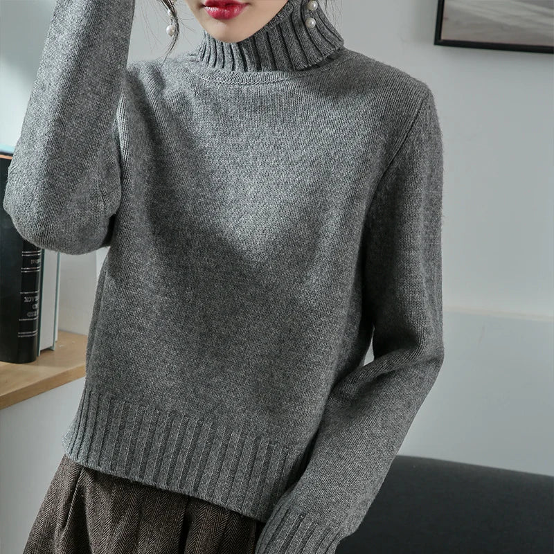 Renée | Classic Turtleneck Sweater Made from Cashmere Blend