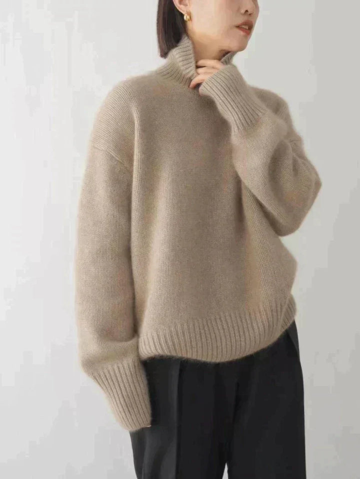 Alexa™ – High-Neck Sweater for Effortless Elegance