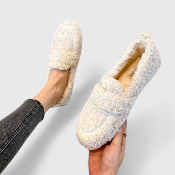 Solena | Chaussons chauds au design élégant
