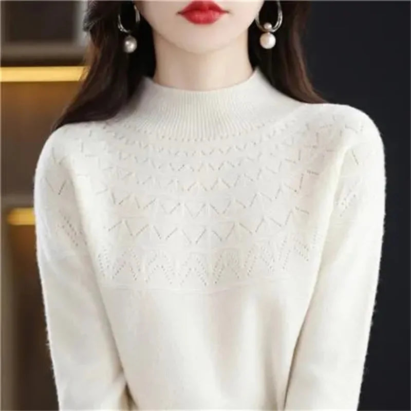 Isaline | Fine Knit Pullover with Delicate Structure