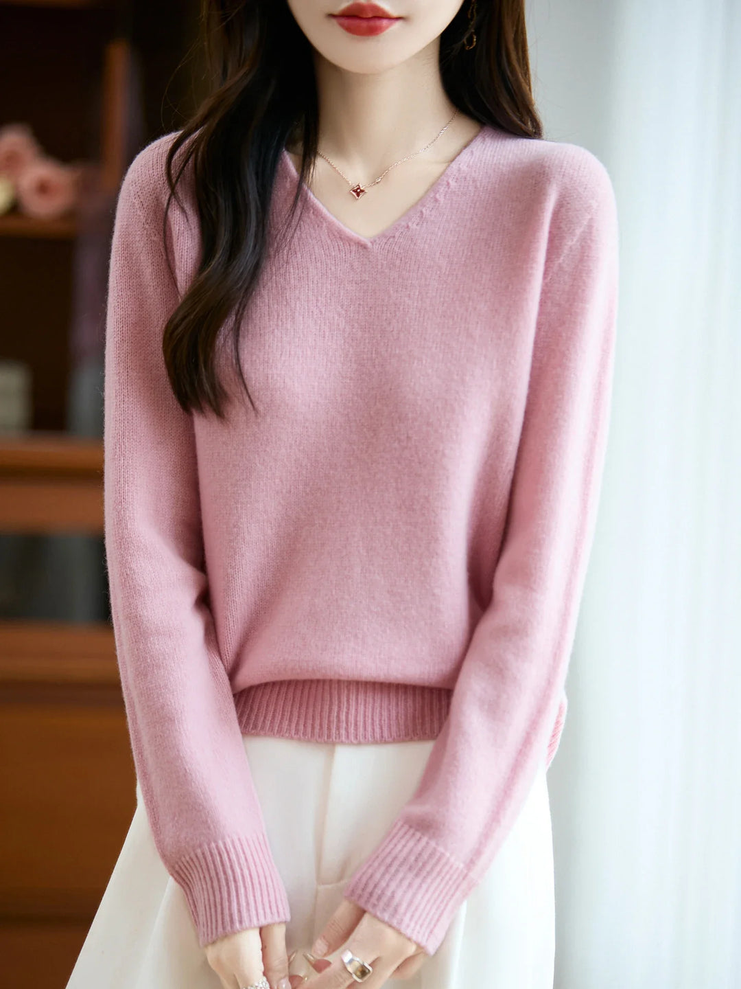 Lucie | Fine V-Neck Sweater Made of Cashmere Blend